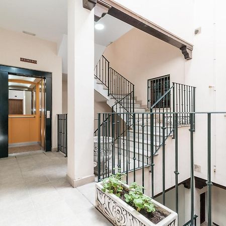 Modern Cozy Flat In Granada'S City Centre 1 ภายนอก รูปภาพ