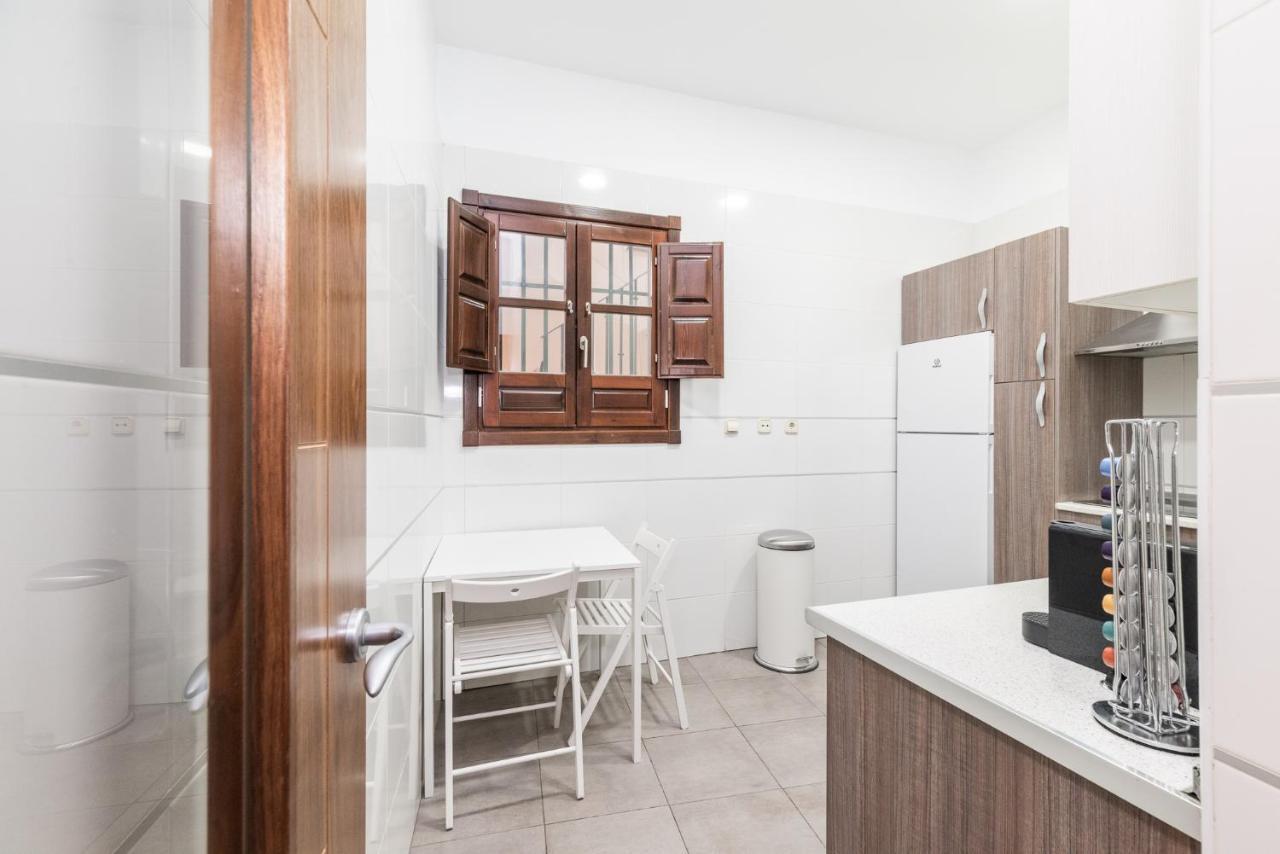 Modern Cozy Flat In Granada'S City Centre 1 ภายนอก รูปภาพ
