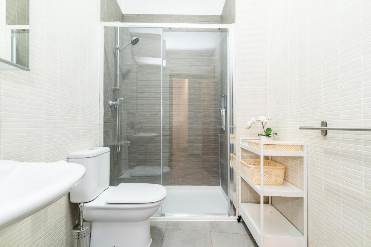Modern Cozy Flat In Granada'S City Centre 1 ภายนอก รูปภาพ