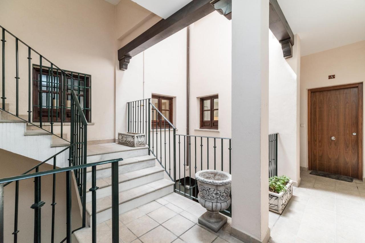 Modern Cozy Flat In Granada'S City Centre 1 ภายนอก รูปภาพ